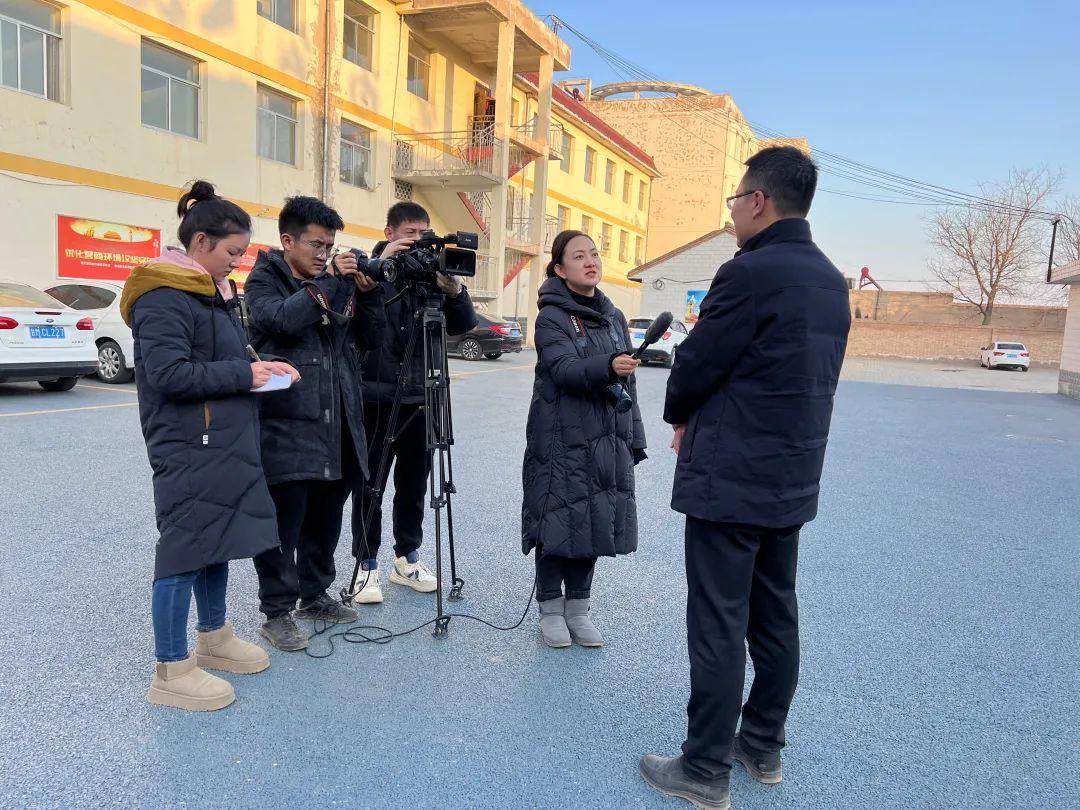 走深走實(shí)走基層  新春新景新氣象  ——慶陽市融媒體中心2024年“新春走基層”活動(dòng)綜述