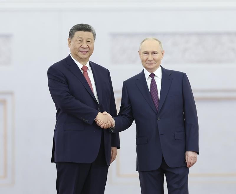 時政微觀察丨團(tuán)結(jié)就是力量，合作才能共贏